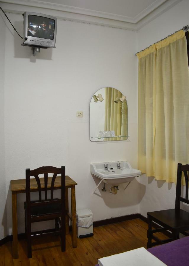 Hostal Oviedo Hotel เลออน ภายนอก รูปภาพ